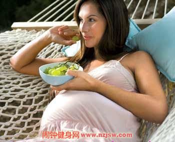 怀孕期的女人每天吃多少水果蔬菜才算够呢